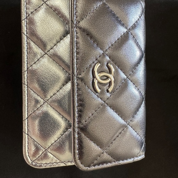 Chanel Coco Punk metallic silver ombré leather Belt bag. CHANEL - Picture 2 of 13